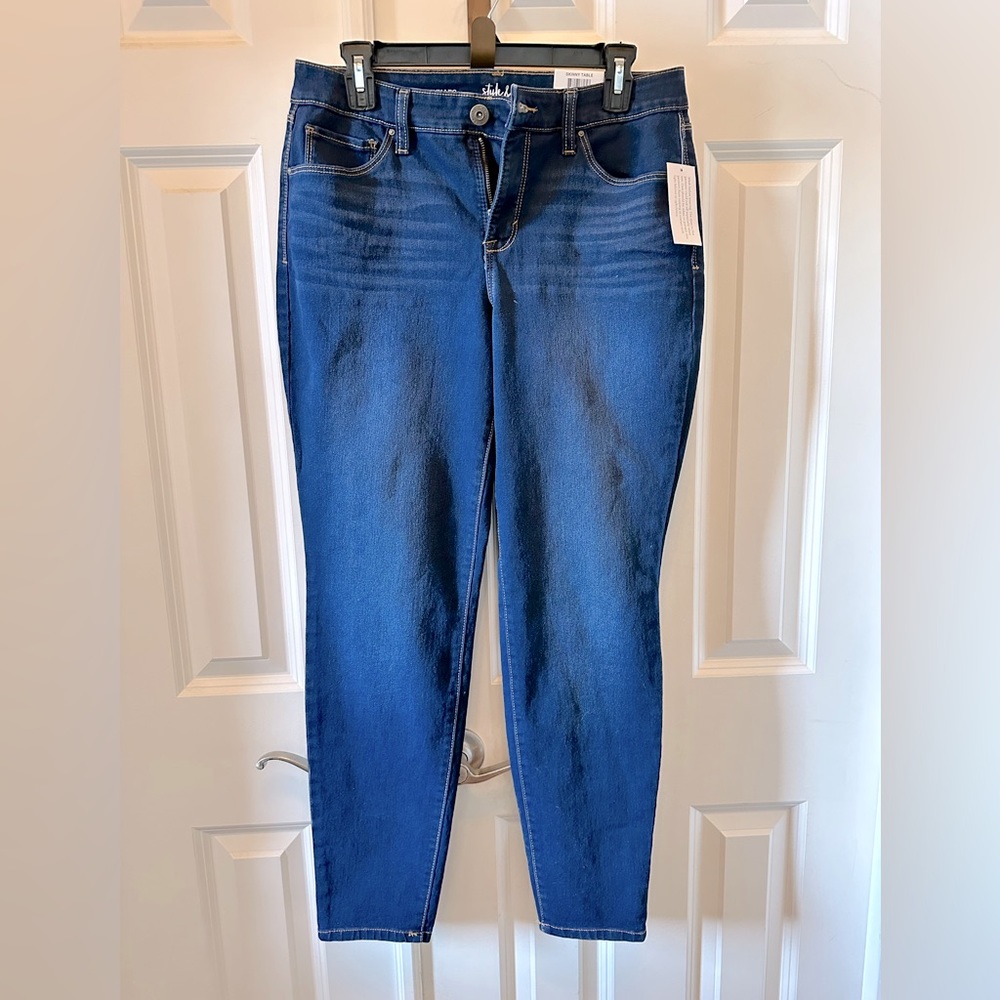 Style & Co Curvy Skinny leg size 8